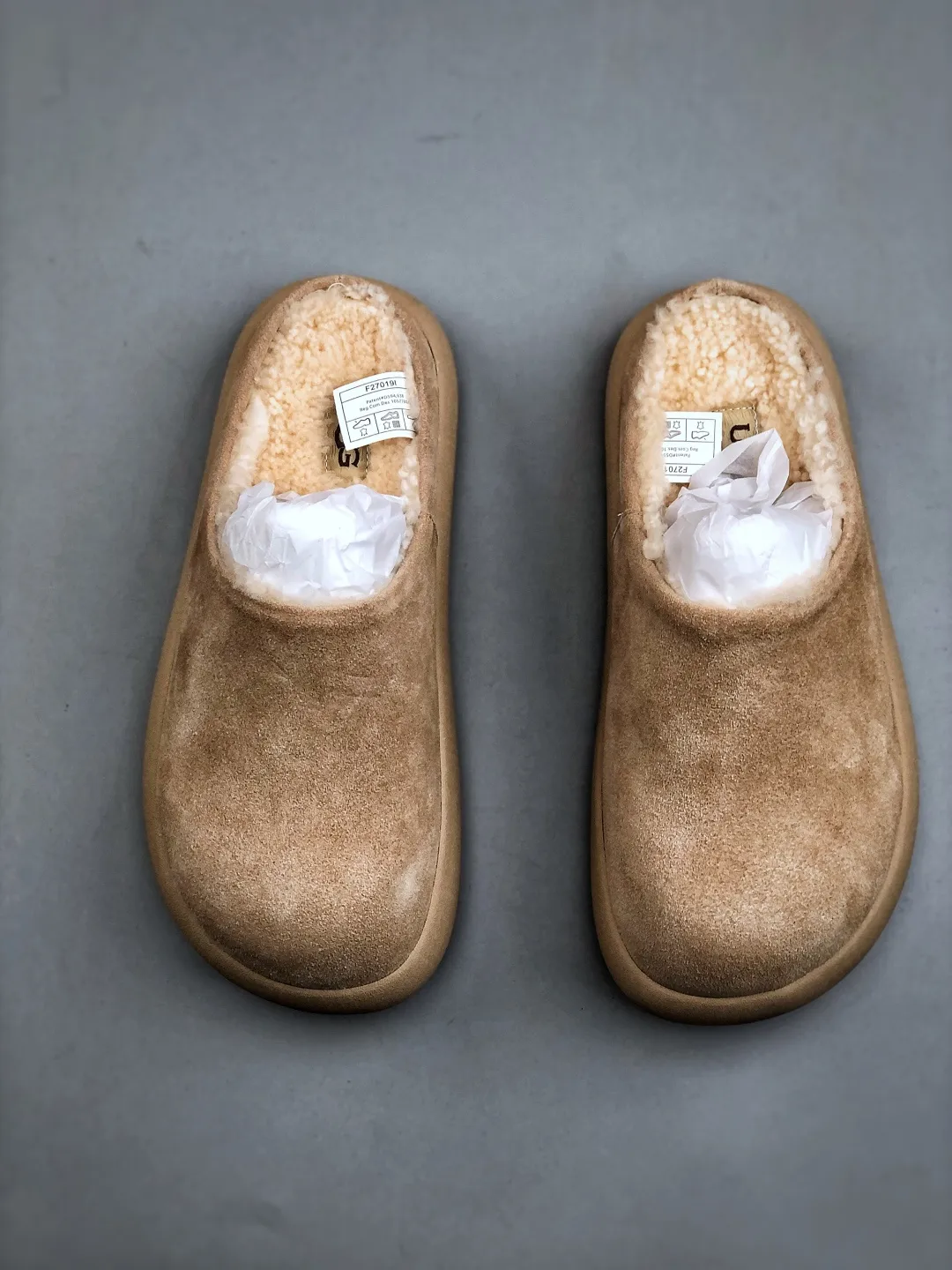 Local self-pickup 💰480 supports store release, the latest official revision and new style! The platform is exclusively for foreign trade UGG Tasman GTX winter neutral small potato snow shoes 1172790 Produced by the ten-year-old brand shoemaking OEM production line. Pay attention to every detail. Longfeng A-grade genuine sheep fur is integrated. Completely built in accordance with the ZP process. Size: 35-40